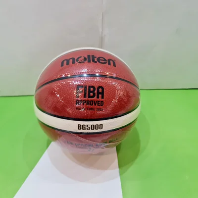 توپ بسکتبال مولتن GB5000 خارجی